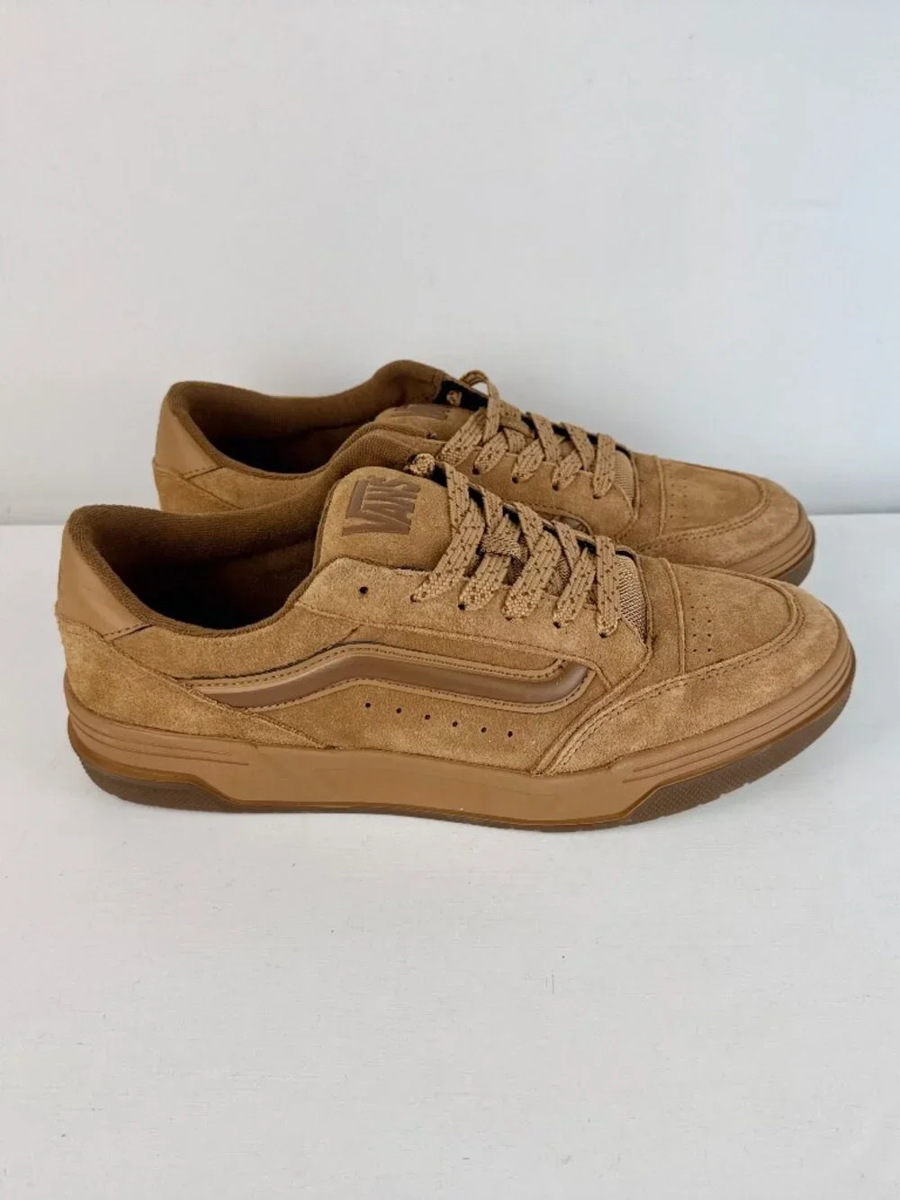 US Men's 12- VANS Hylane Skate Shoe - Tonal Chipmunk -  721356